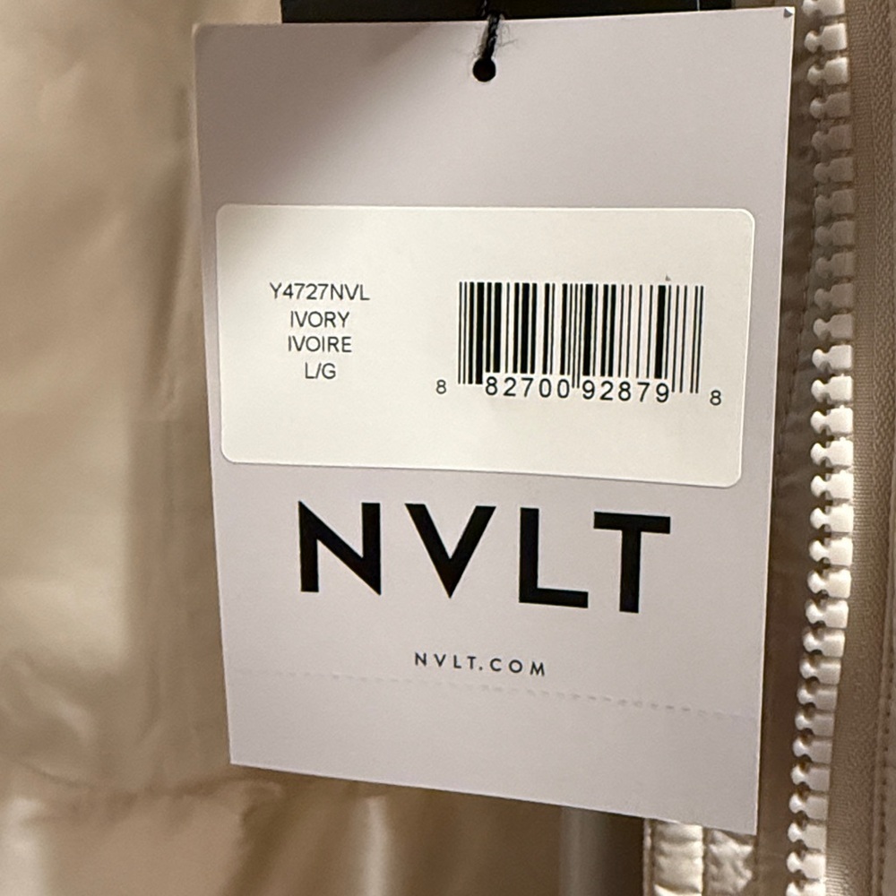 Anthropologie Ivory Large puffer jacket with detachable hood med & large $199​ - Picture 9 of 12